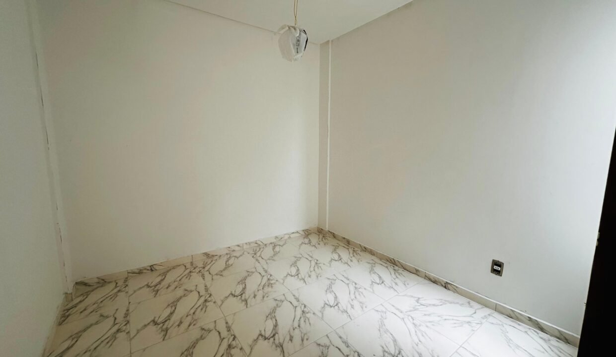 8cea0256-bd8b-4c50-8884-8ffd535915c4