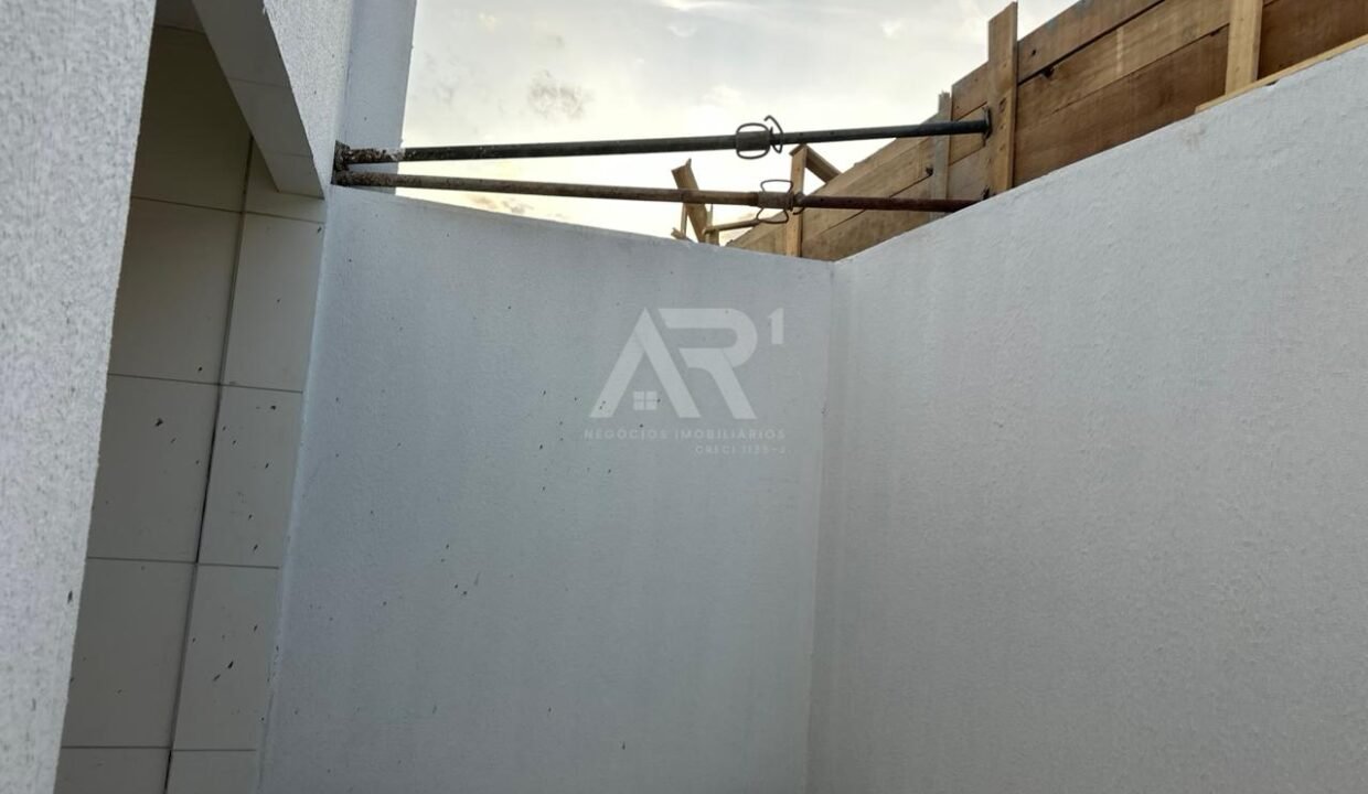 93314163-ac60-4d06-a5d5-5c4c5d625fc9