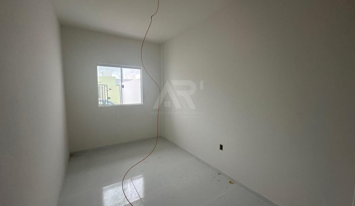 WhatsApp Image 2025-05-29 at 23.33.49 (2)