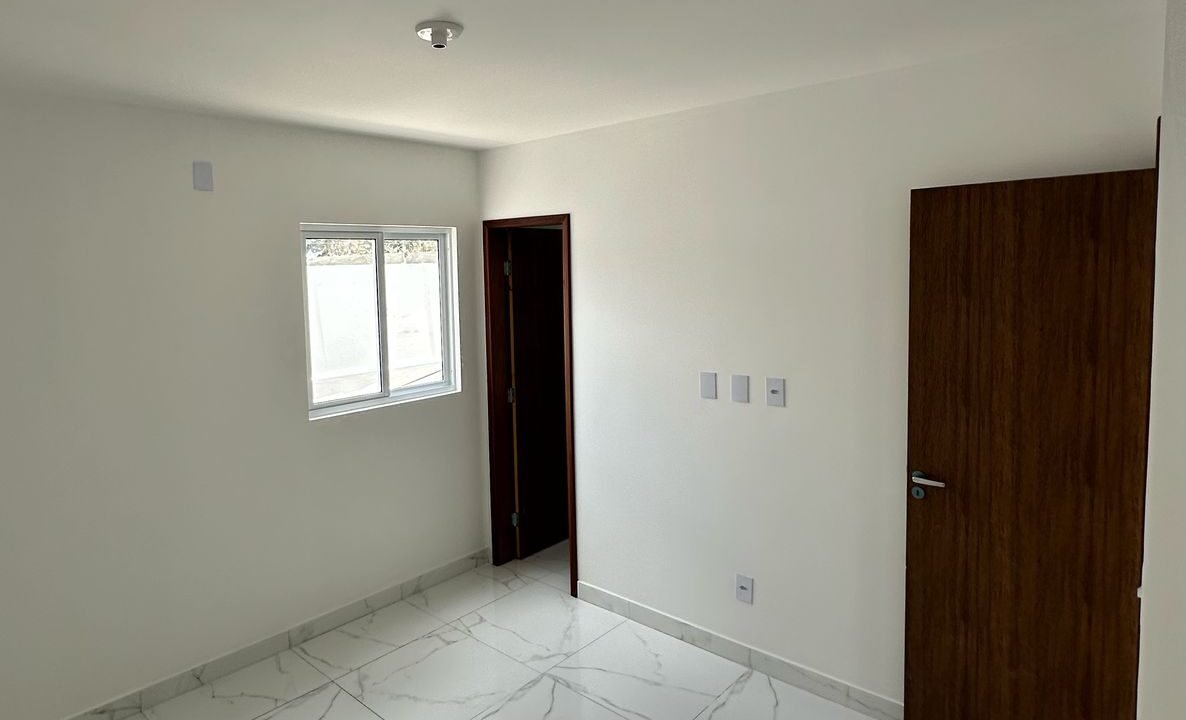 b0ef6607-e24f-4b5d-a205-2c05825bfe1e